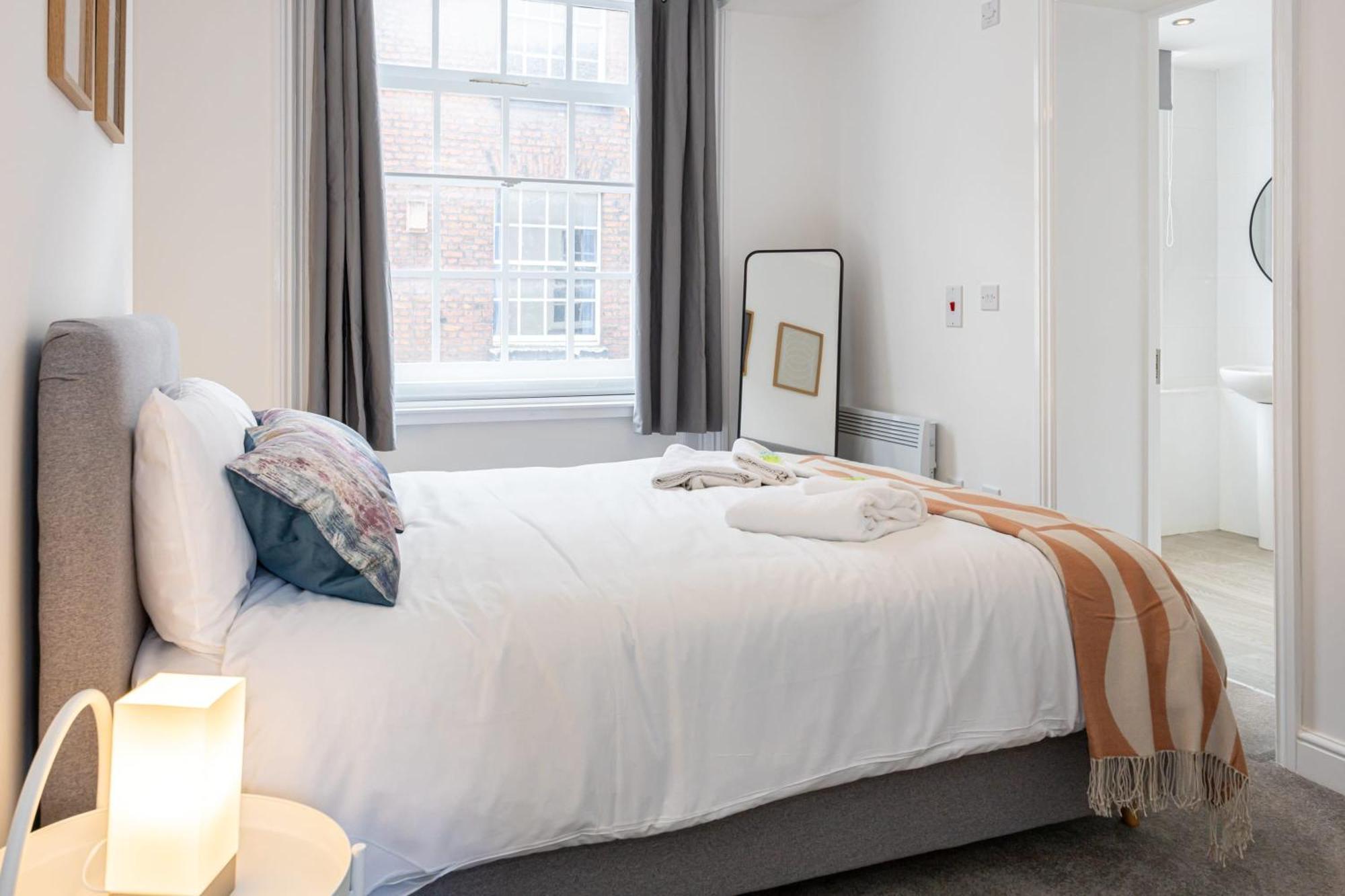 Beautiful 1 Bed 20Mins To Central Manchester บอลตัน ภายนอก รูปภาพ